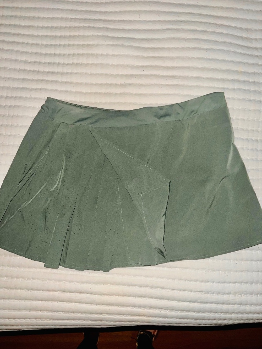 Avia Sage Green Gray Perforated Pleated Tennis Golf Skort Activewear Size Large